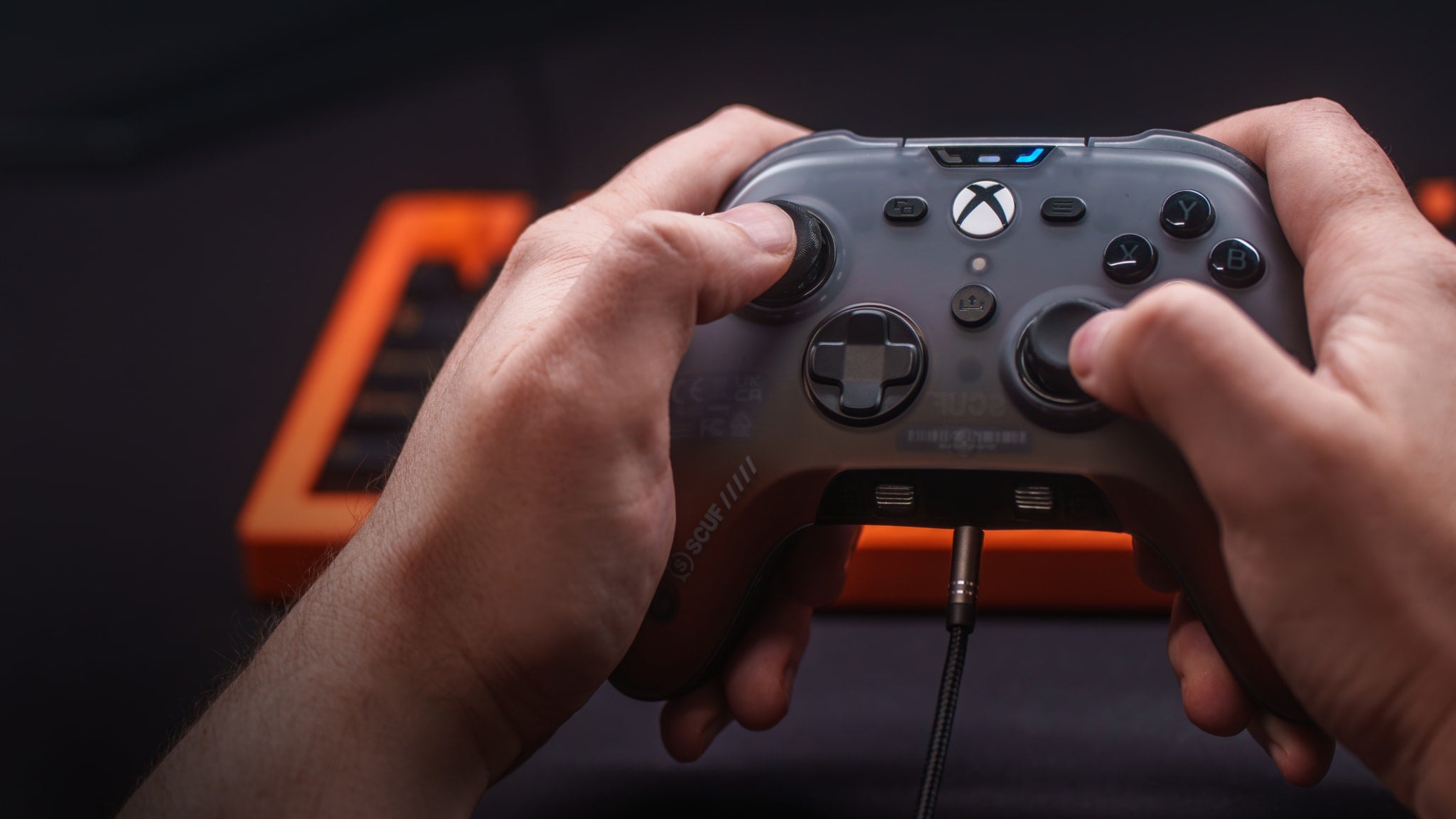 SCUF Valor Pro Wireless Light Gray